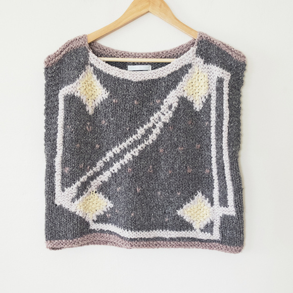 Jennifer Reed Tops - NWT Jennifer Reed Hand Knit Boxy Top